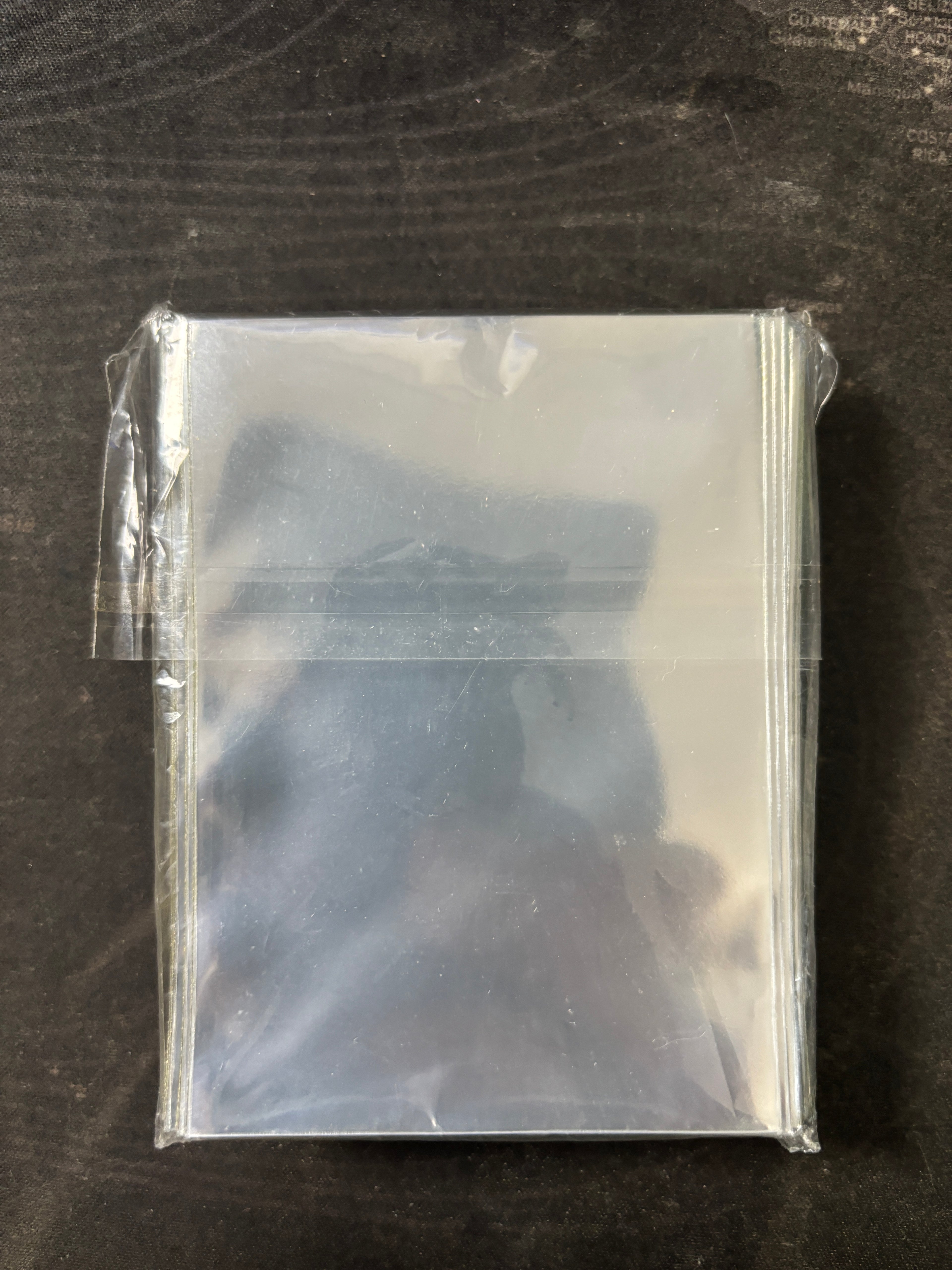 Paquet de sleeves Pikachu Pokemon Center 25th Anniversary Golden Card